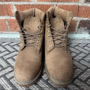 Classic Tan Timberland Leather Boots